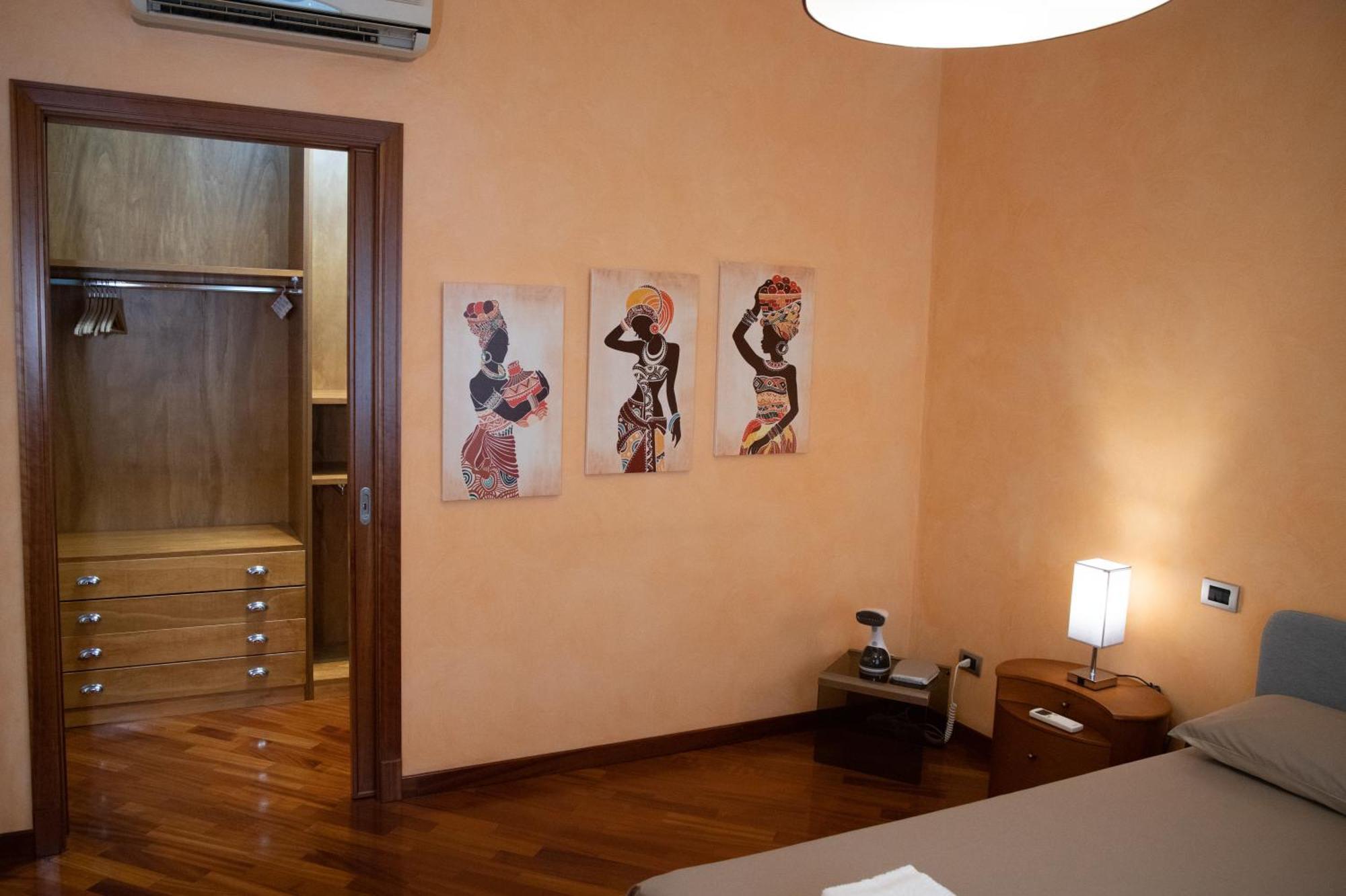 Holiday House Sabina Naples Exterior photo